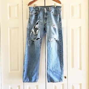 Levi's Vintage 501 Button Fly Distressed Genderless Jeans Tag:34x30 Actual:32x29